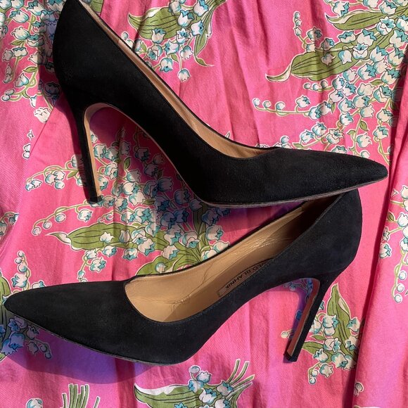Black Suede Manolo Blahnik Stilettos 37.5 Heels - Picture 3 of 7